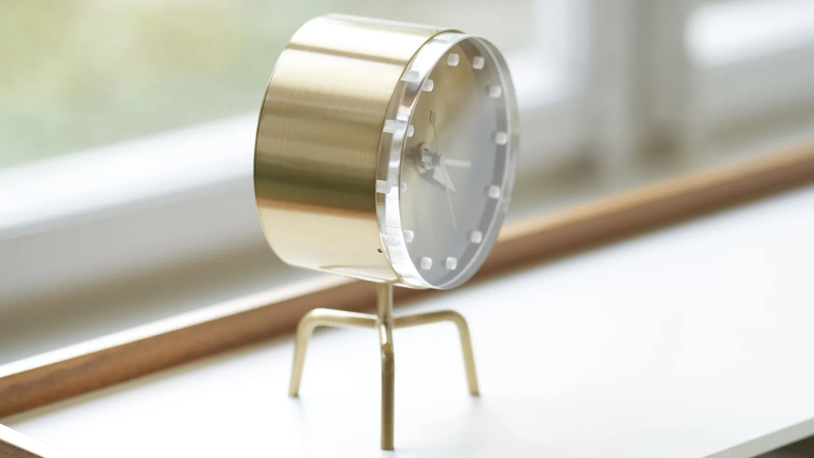 Orologio Desk Clocks Tripod di Vitra