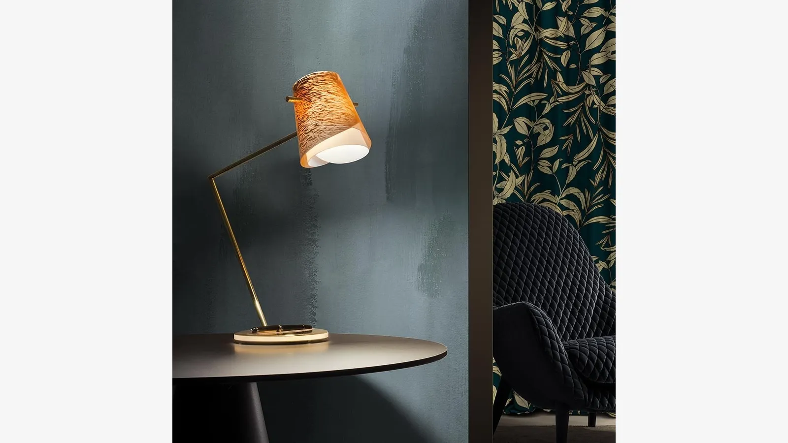 Lampada Overlay the Ideal Table Lamp di Slamp