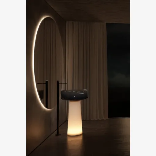 Lavabo da terra Albume Lux in cristallo con base luminosa di Antoniolupi