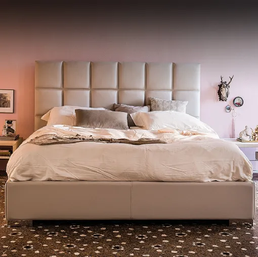 Letto contenitore con testiera in ecopelle trapuntata William di Cattelan Italia