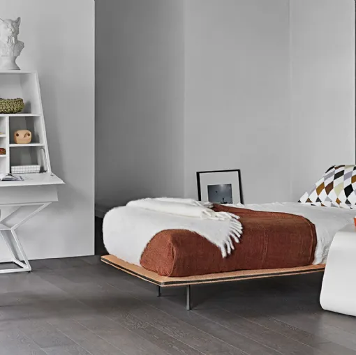 Letto singolo Thin in tessuto con testiera dal design minimale di Bonaldo