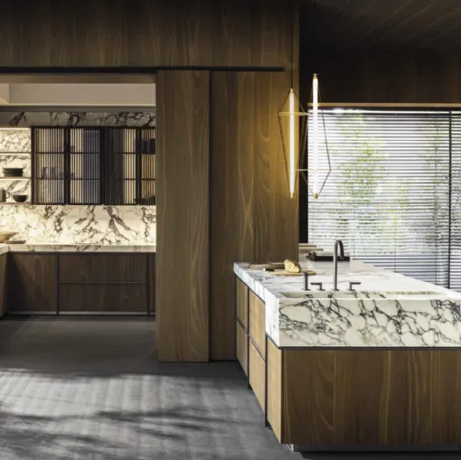 Cucina Design con penisola Intersection in Rovere Thermo di Dada